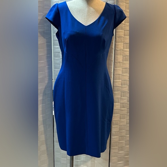 Tahari Blue V-Neck Career Midi Dress Size 6 - Picture 10 of 10